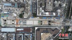 全国首座全预制矩形装配式车站在深封顶